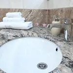 Mille Coresi Apartment