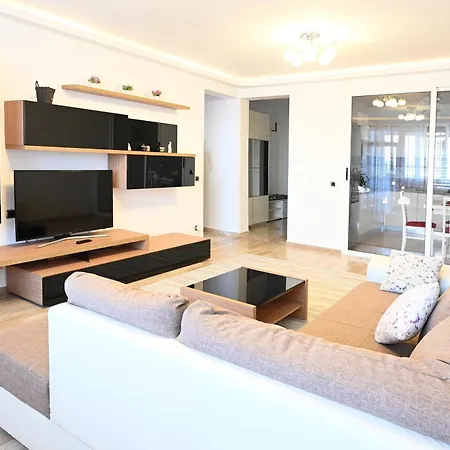 Apartment Mille Coresi Brasov