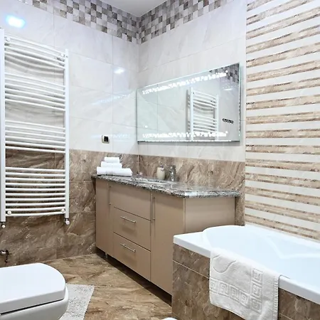 Mille Coresi Apartment *