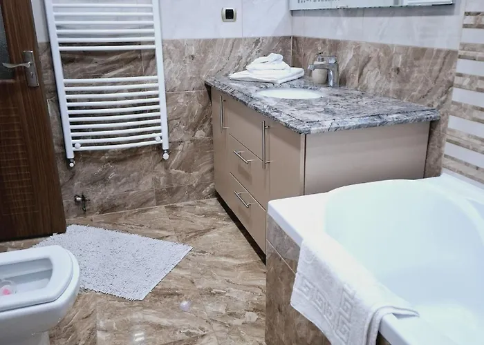 Mille Coresi Apartment *